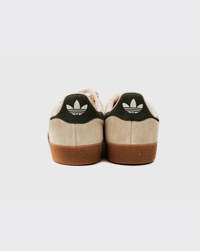 Adidas Gazelle ADV Shoe - Olive/Gum
