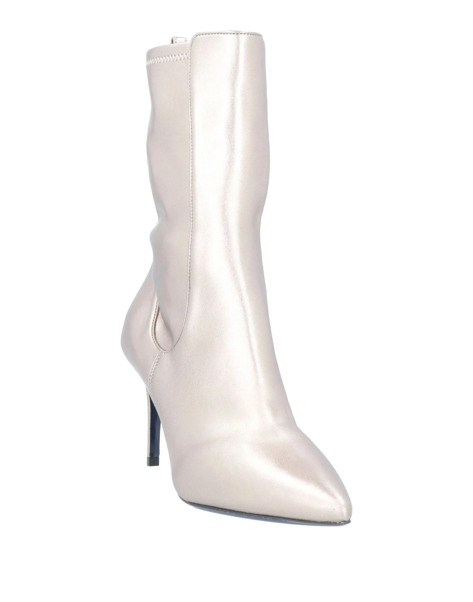 DÉPENDANCE Leather Ankle boots (17220330BT) Woman