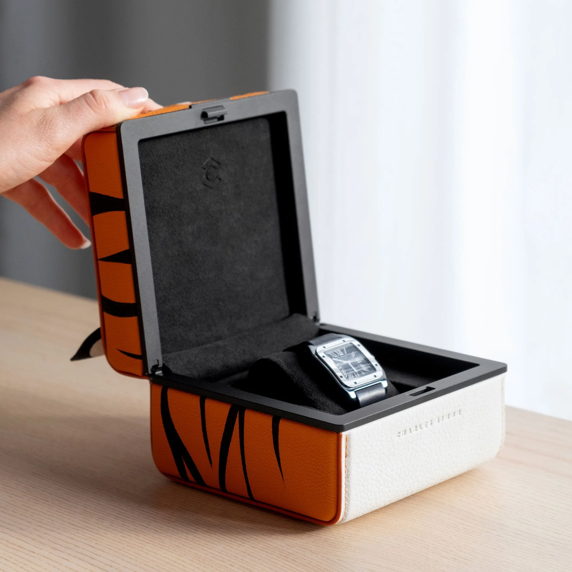 EATON 1 WATCH CASE SPECIAL EDITION - TIGER