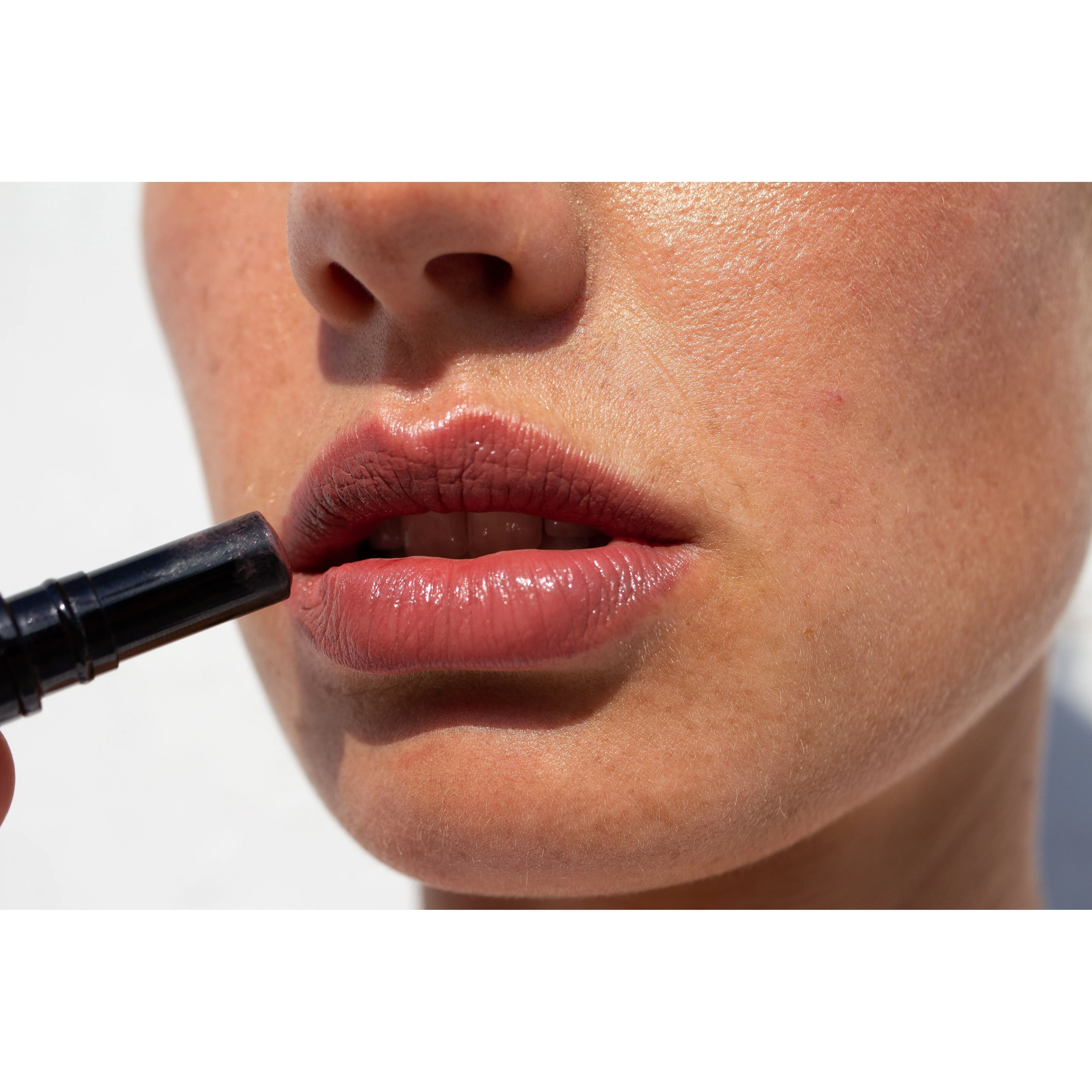 FIVE - MULTI-BENE STICK // LIPS   CHEEKS