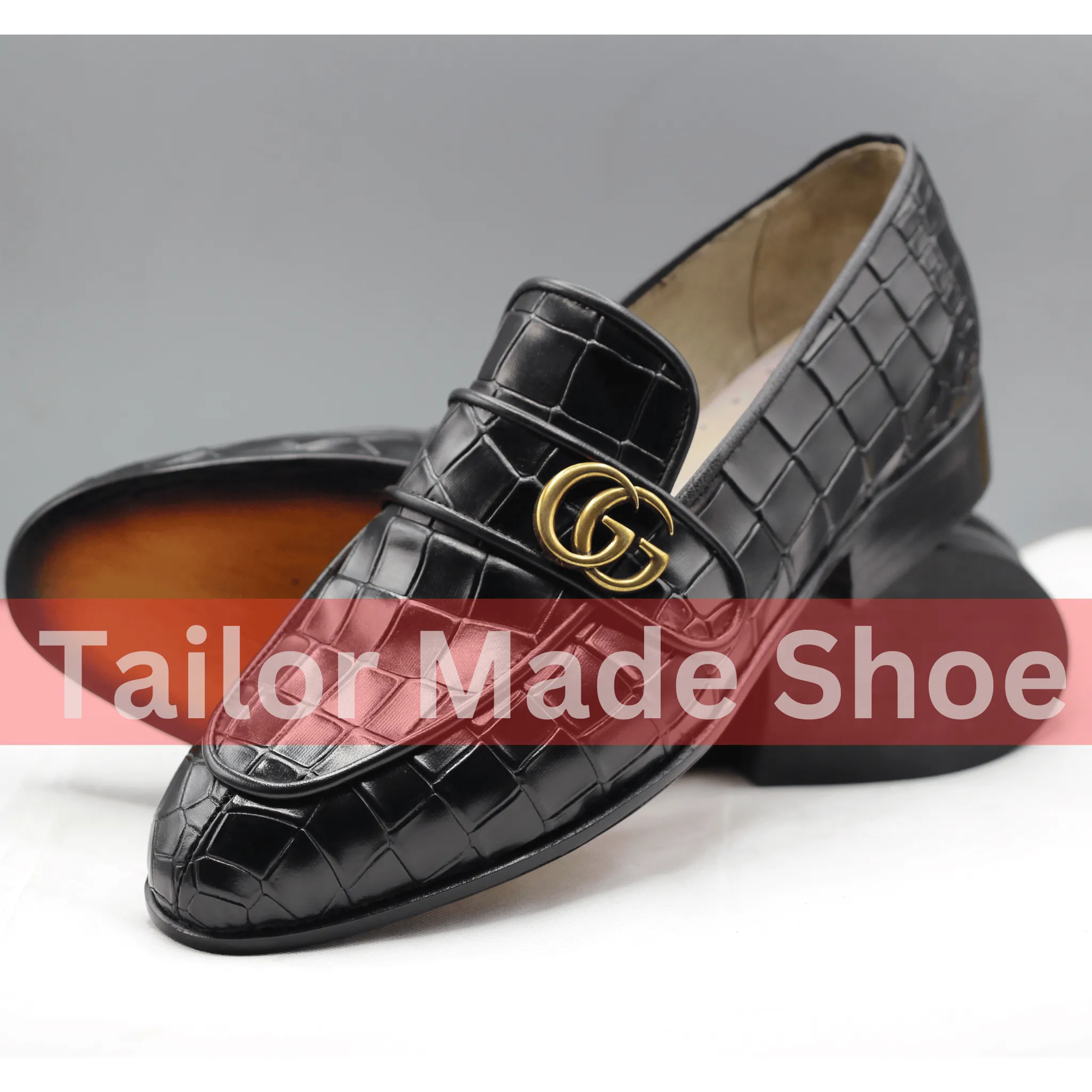 Luxury Black Crocodile-Embossed Loafers with Gold Accent Exclusive Black Crocodile Texture Loafers – Handmade Elegance