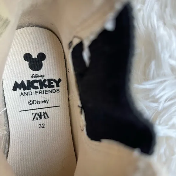 Mickey Disney boots, new with tag, white &amp; black, size 32
