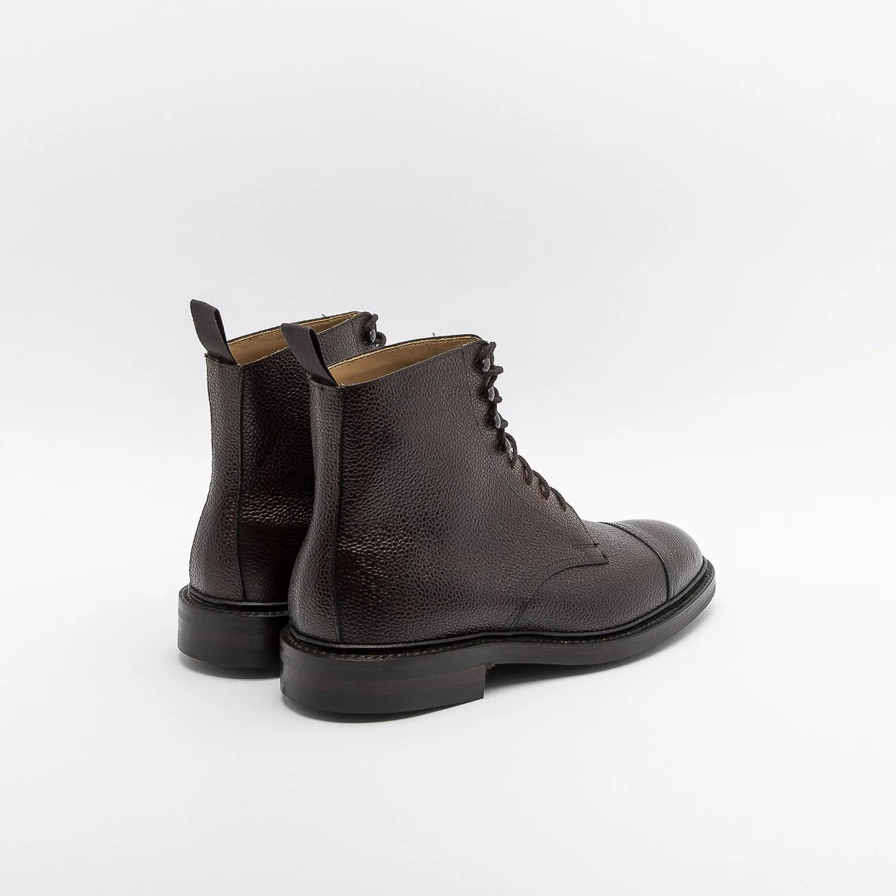 Stivale derby Crockett & Jones Coniston in pelle martellata marrone