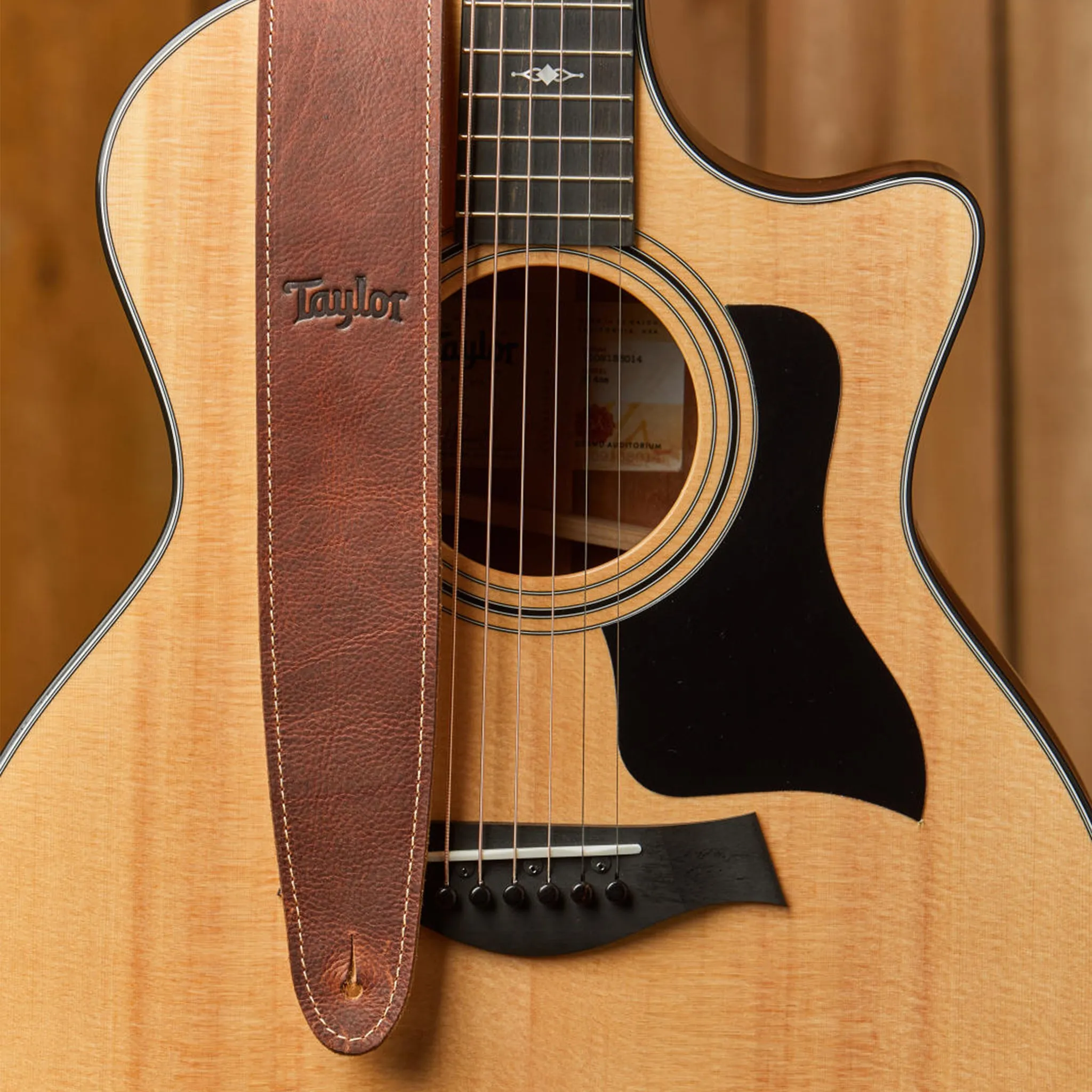 Taylor Leather/ Suede 2.5Inch Guitar Strap, Medium Brown