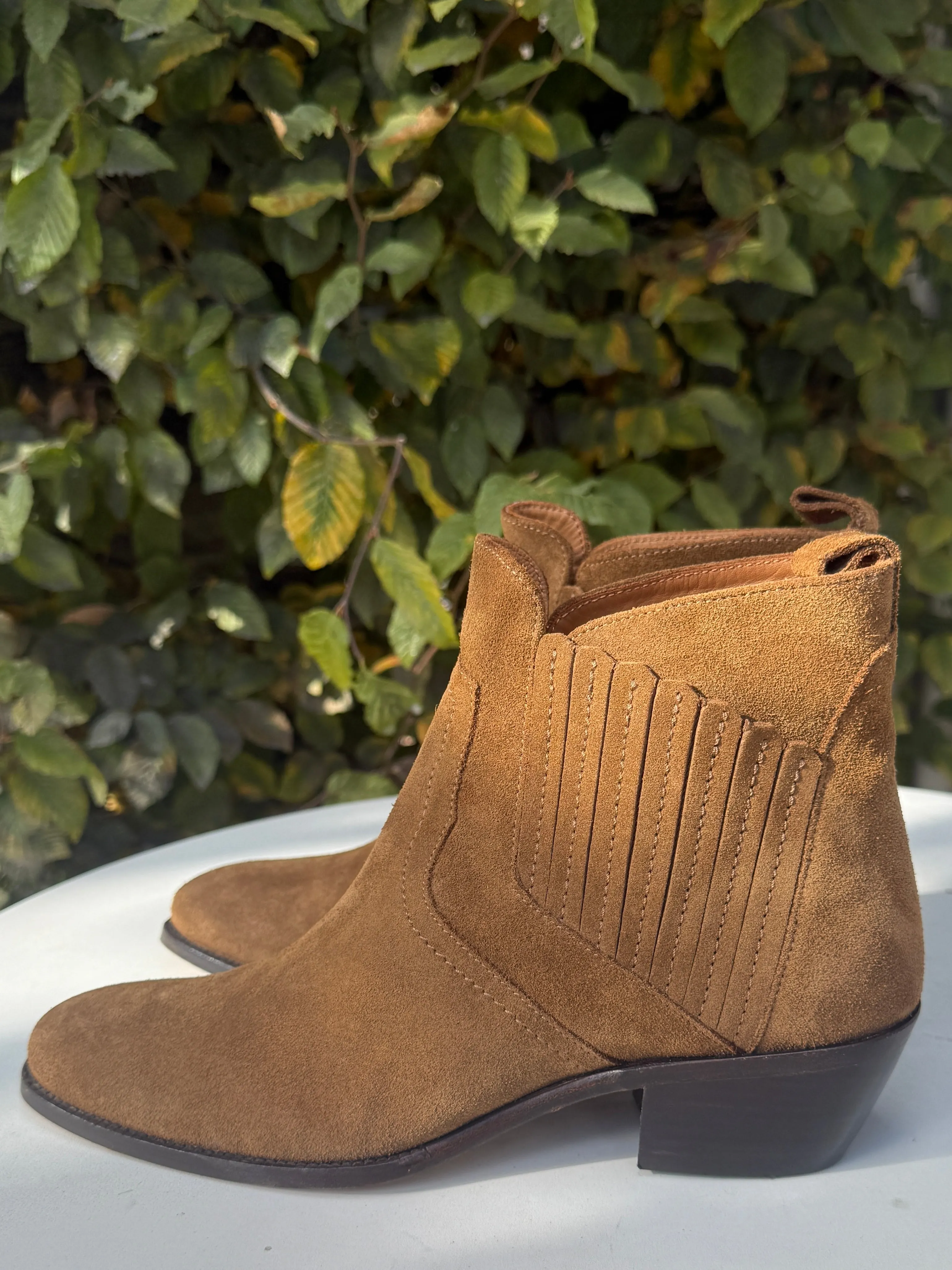 VANESSA BRUNO Suede Cowboy Ankle Boots - Tan  EU38