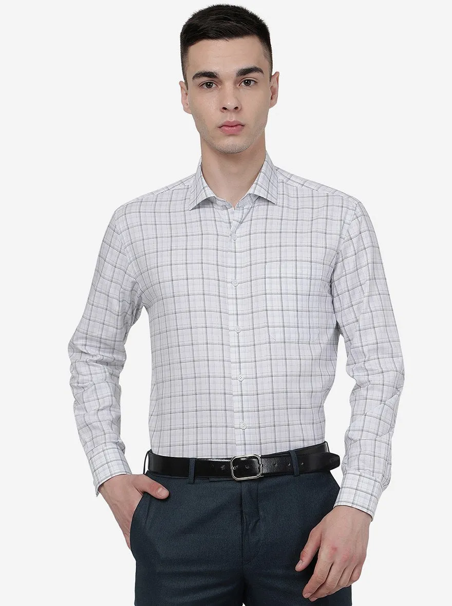 White & Black Checked Regular Fit Formal Shirt | JadeBlue